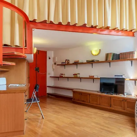 Piazza Santa Maria In Trastevere Cozy Flat